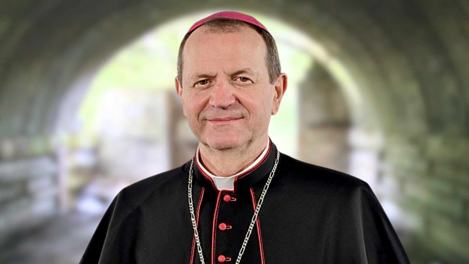 Kościół też szykuje się na czarny scenariusz. Parafie mają wejść do systemu