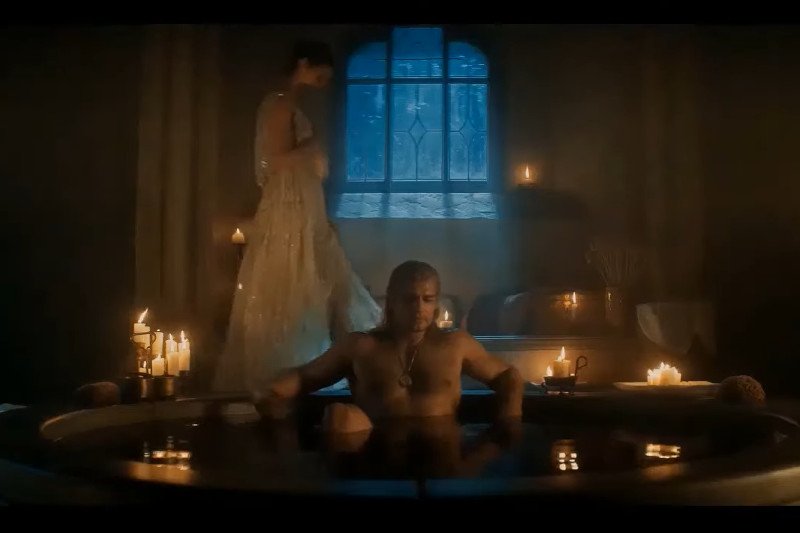 Henry Cavill w specyficzny sposób przez trzy dni przygotowywał się do tej sceny.