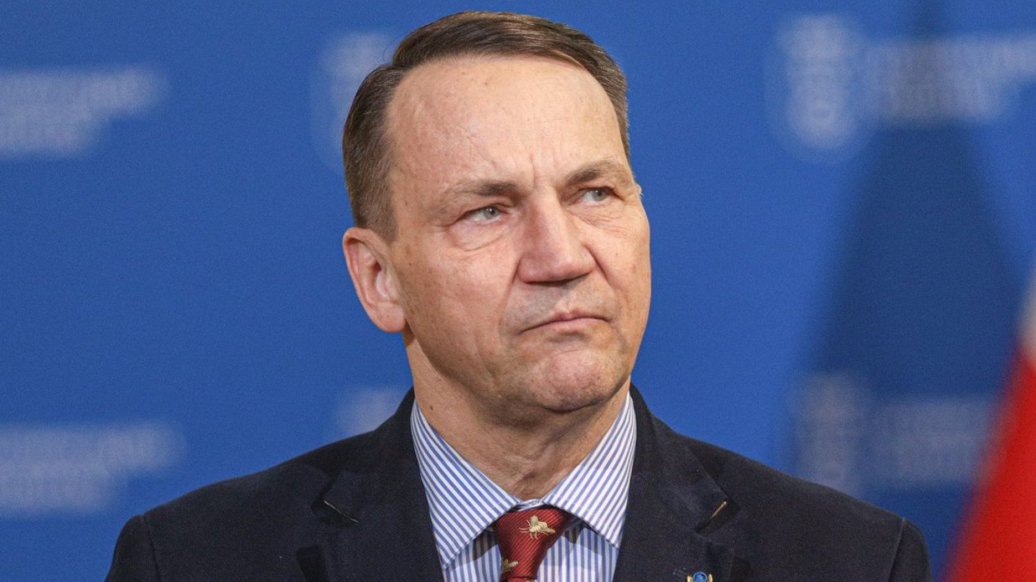 Morawiecki mówił, że to żenujące. Sikorski tak podsumował spotkanie z Rubio Radosław Sikorski poleciał do USA. Tak podsumował rozmowy z Marco Rubio