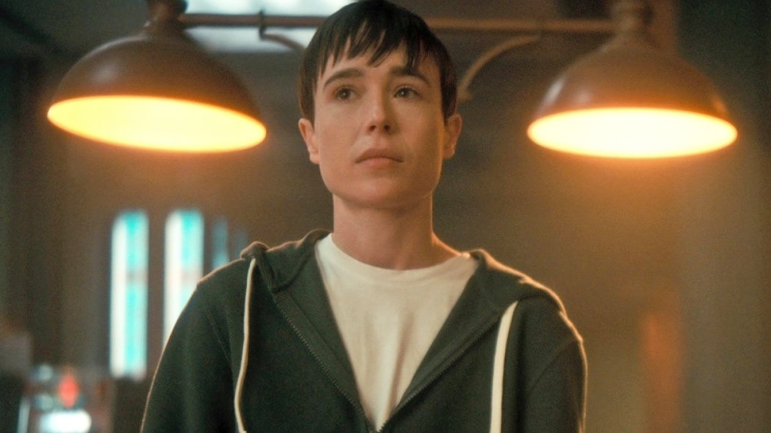 Elliot Page jako Viktor Hargreeves w "The Umbrella Academy".