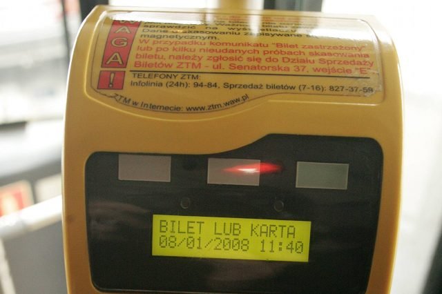 Warszawski ZTM walczy z fałszerzami kart miejskich