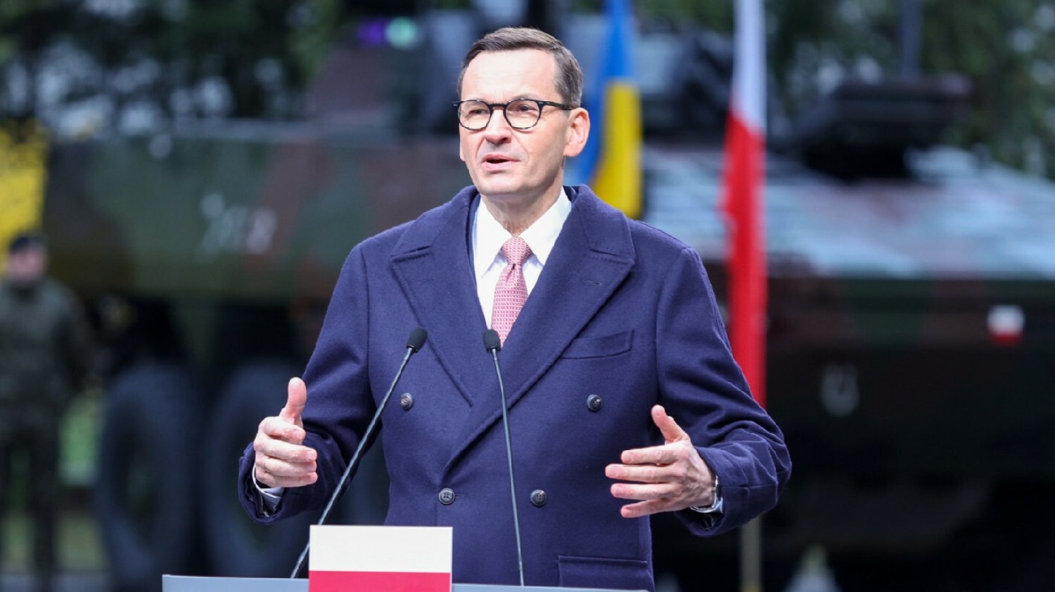 Morawiecki: Rozumiemy, czym jest gorący oddech niemieckiego niedźwiedzia.