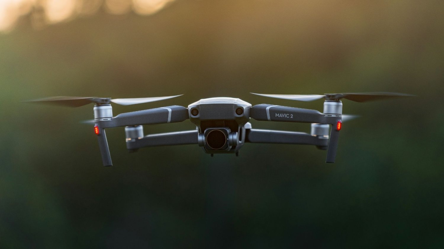 Niemiecki tygodnik o dronach. Pojawiły się nad infrastrukturą krytyczną kraju. "Spiegel" o dronach. Pojawiły się nad infrastrukturą krytyczną Niemiec.