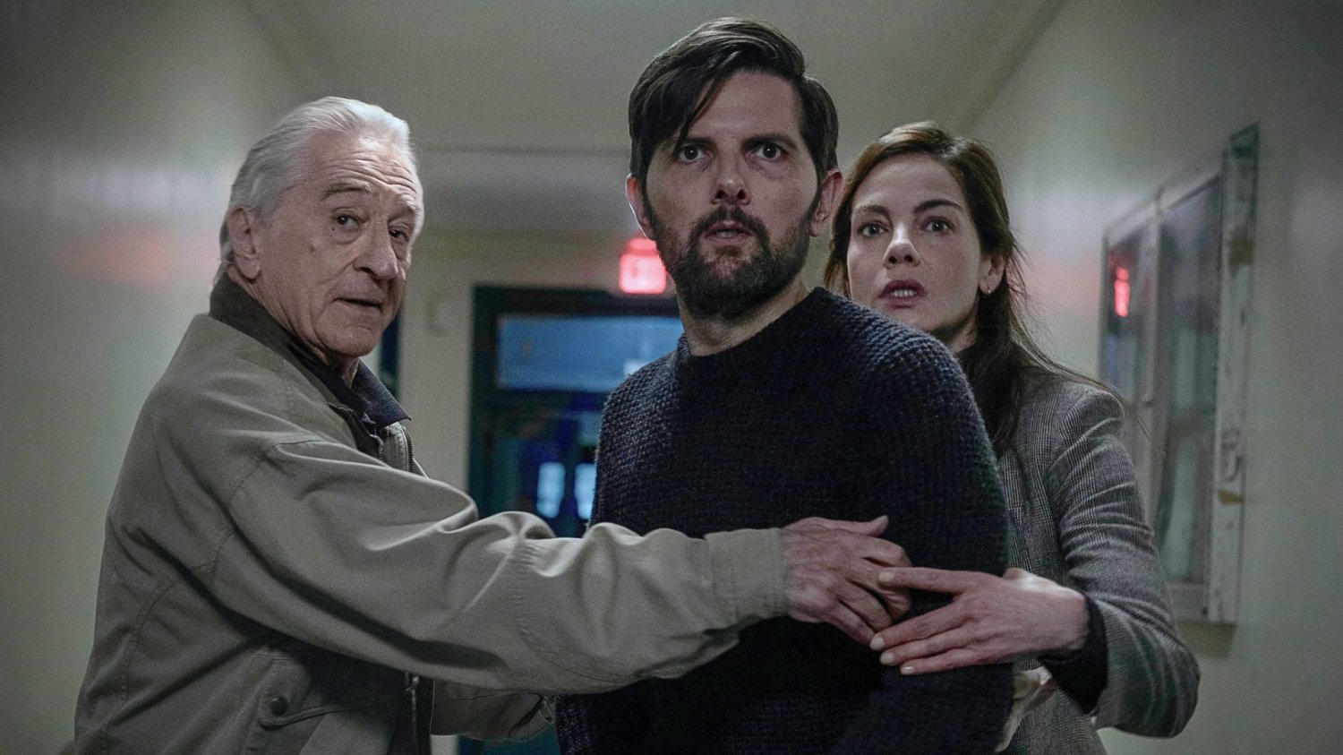 Szeptacz na Netflix Robert De Niro, Adam Scott i Michelle Monaghan w filmie "Szeptacz"
