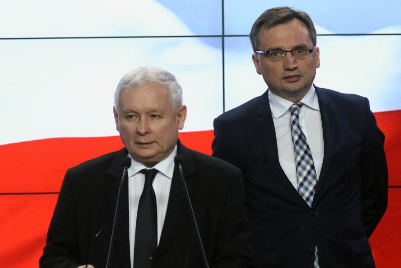 "Gazeta Wyborcza": Zbigniew Ziobro proponuje Jarosławowi Kaczyńskiemu zorganizowanie przedterminowych wyborów.