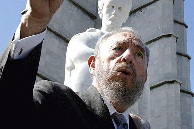 To nieprawda, że Fidel Castro nie żyje?