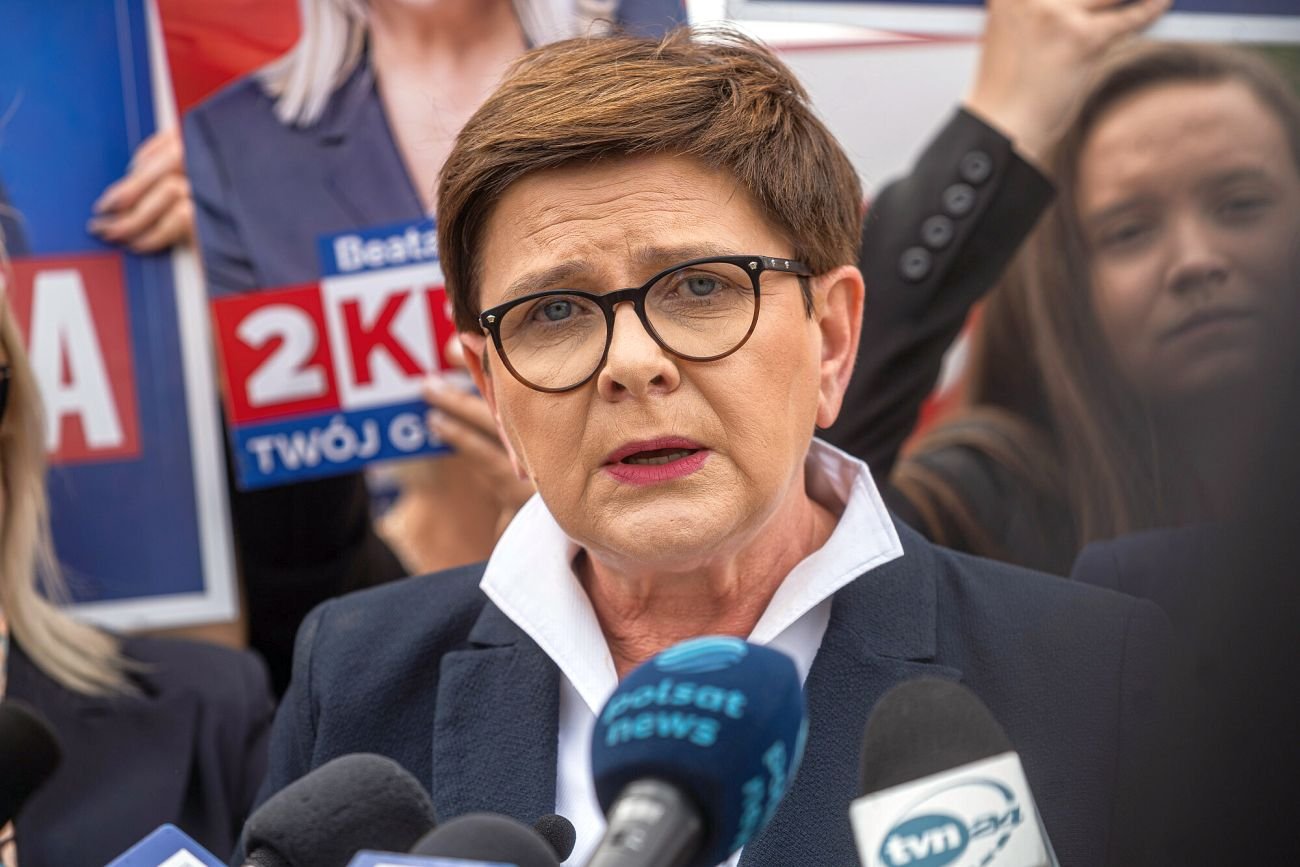 Za matkę chrzestną programu 500+ (po podniesieniu kwoty zwanego 800+) uważana jest Beata Szydło z PiS