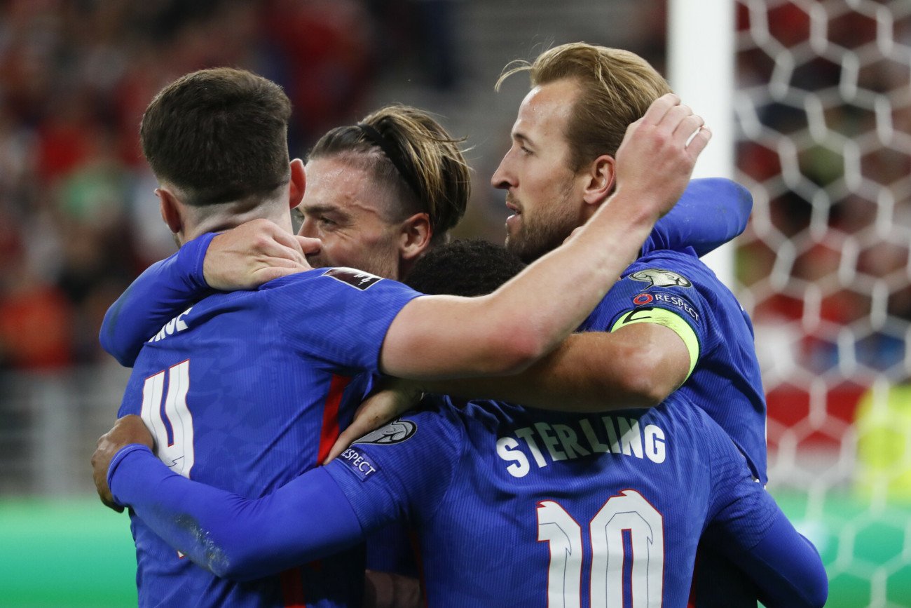 Anglicy pewnie pokonali Węgrów na gorącym terenie w Budapeszcie przy pełnych trybunach.