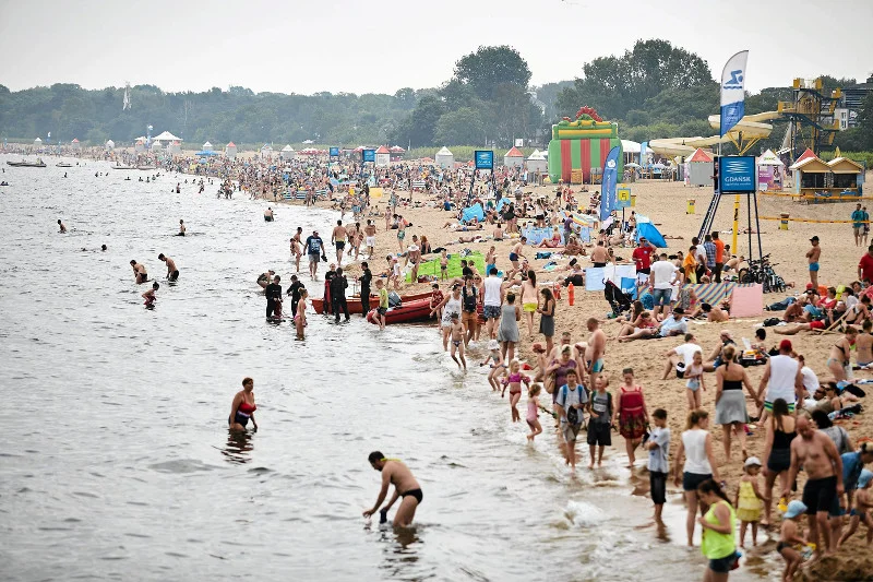 26.06.2016 Gdańsk , Brzeźno. Upalna niedziela w pierwszy weekend wakacji.