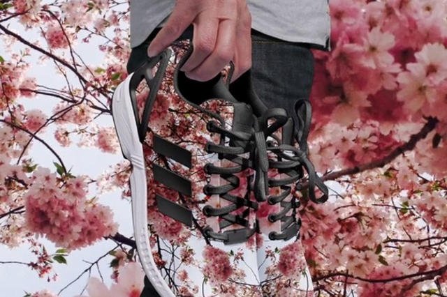Podgląd nowego projektu marki Adidas - buty z Twoimi własnymi zdjęciami.