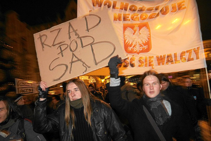 Protesty przeciwko umowie ACTA w 2012 roku były jednym z niewielu okresów, w których Polacy liczniej stawiali się na ulicznych protestach.