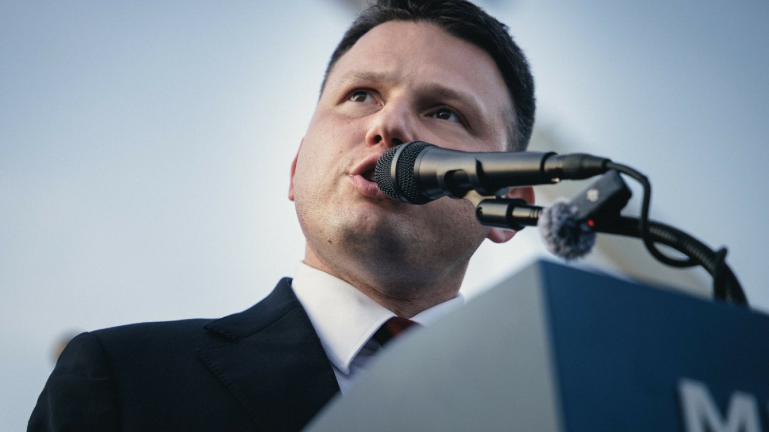 W PiS mówią, że Nawrocki ma "osobiste relacje" z Mentzenem. Tak zareagował konfederata Sławomir Mentzen i Karol Nawrocki. Polityk Konfederacji mówi o ich relacji
