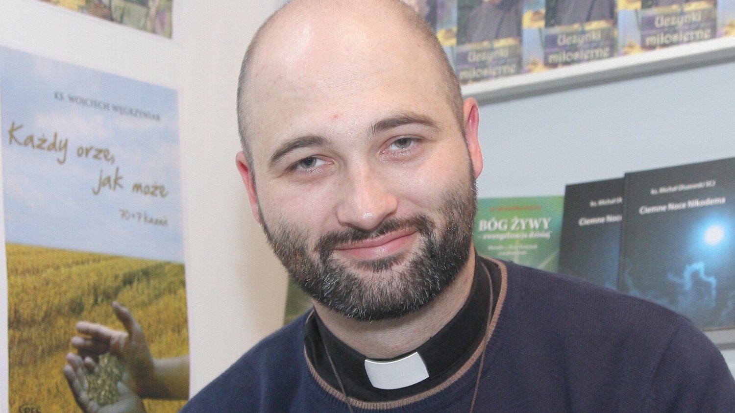 Wraca sprawa ks. od salcesonu. Sąd zmienił decyzję ws. Olszewskiego