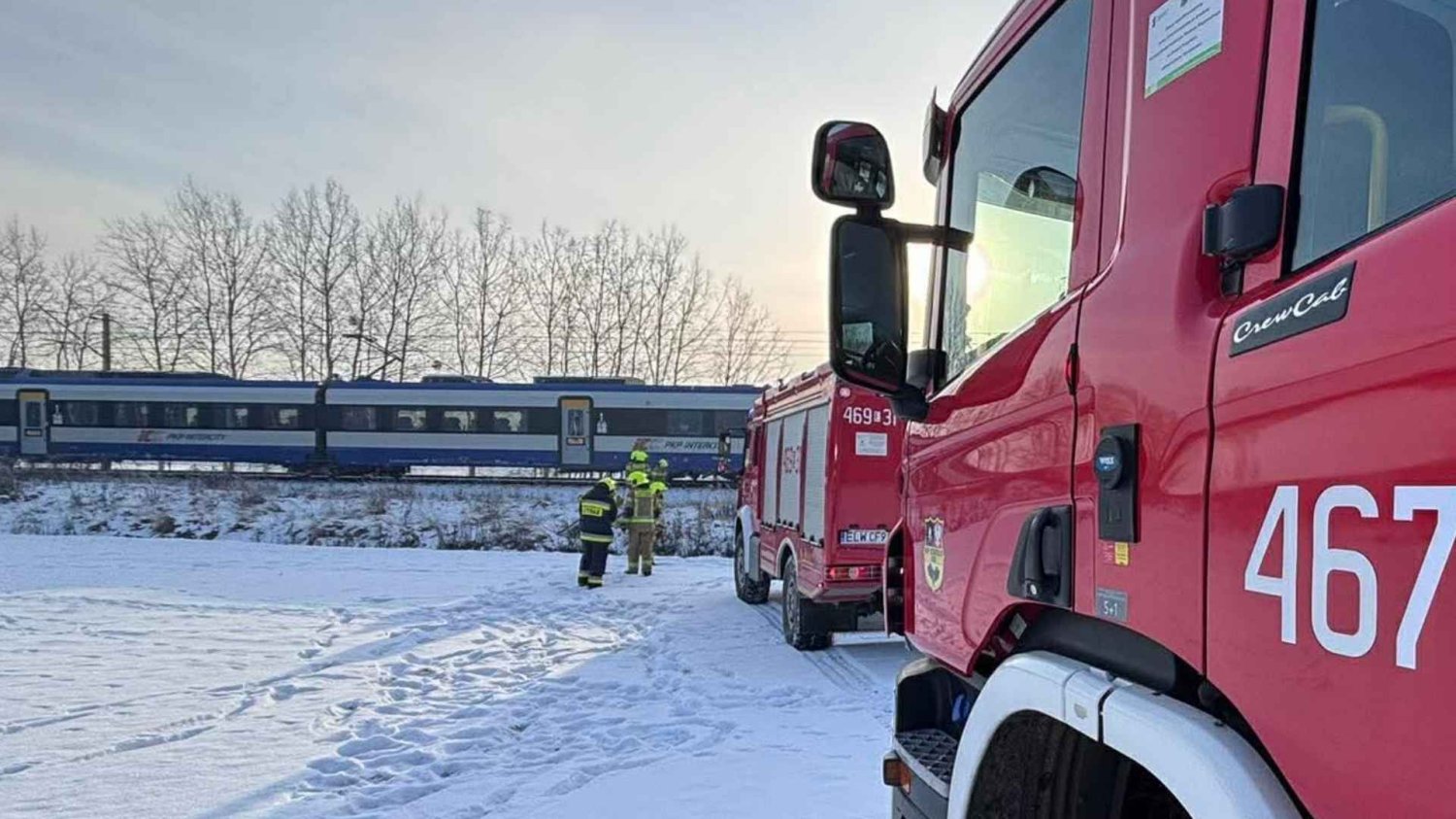 Pociąg stanął w polu. Na torach brakowało 112 cm szyn.