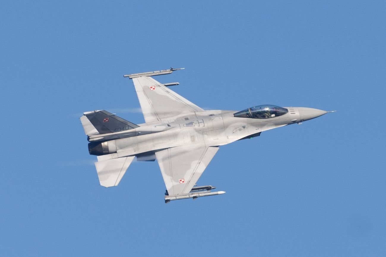 To pokaże, co się działo w kokpicie F-16. Ostatnie chwile przed tragedią