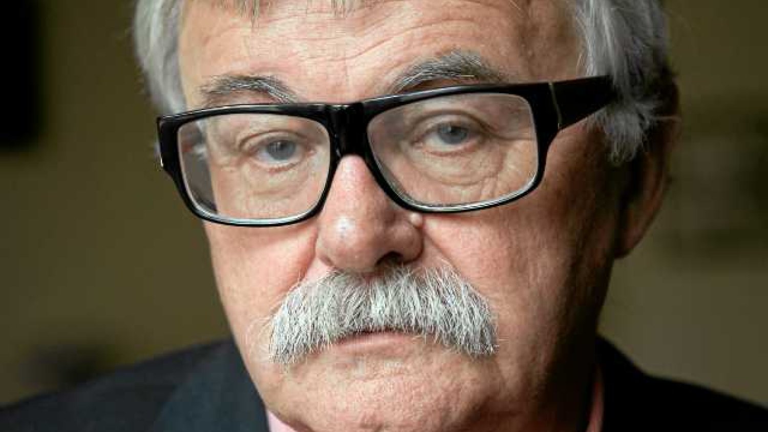 Rektor Uniwersytetu Kazimierza Wielkiego w Bydgoszczy prof. dr hab. Janusz Ostoja-Zagórski, który nakazał usunąć krzyże z sali senatu uczelni i swojego gabinetu