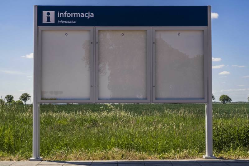 Z cennika PKP Intercity nie dowiemy się ile kosztuje bilet na pociąg, czy pociągiem dojedziemy taniej i dlaczego pierwsza klasa kosztuje mniej, niż druga