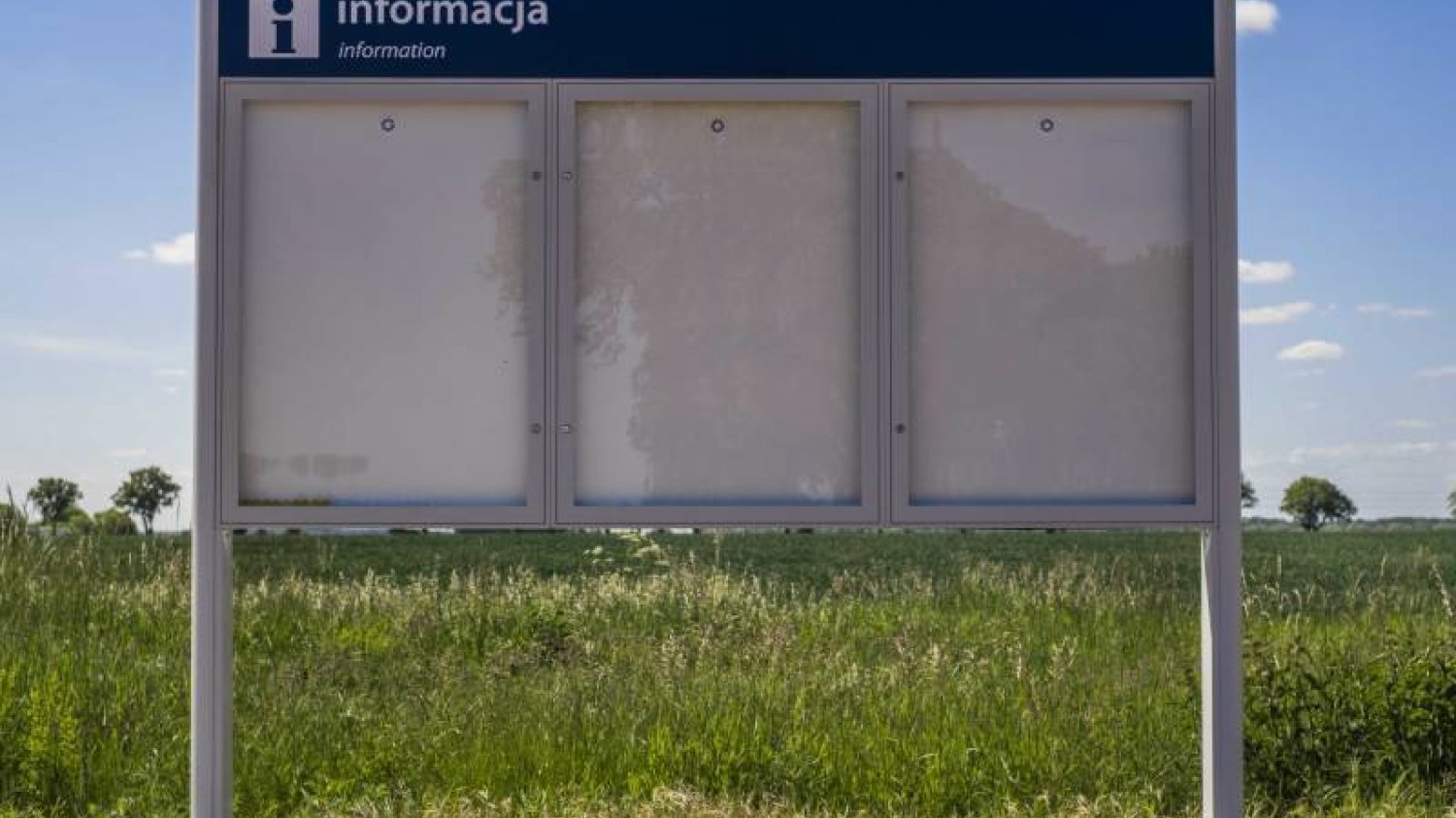 Z cennika PKP Intercity nie dowiemy się ile kosztuje bilet na pociąg, czy pociągiem dojedziemy taniej i dlaczego pierwsza klasa kosztuje mniej, niż druga
