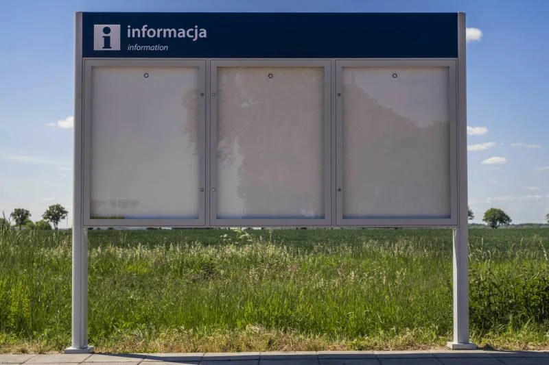 Z cennika PKP Intercity nie dowiemy się ile kosztuje bilet na pociąg, czy pociągiem dojedziemy taniej i dlaczego pierwsza klasa kosztuje mniej, niż druga