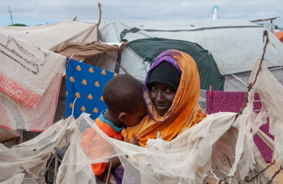 Dzień Matki 2021. Polska Akcja Humanitarna apeluje o pomoc w pandemii COVID
