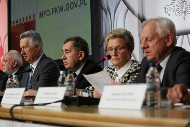 Członkowie PKW nie chcieli rozwijać tematu ewentualnych dymisji