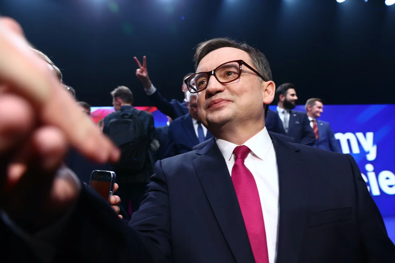 Zbigniew Ziobro, prezes Suwerennej Polski (do 3 maja Solidarnej Polski). Zbigniew Ziobro, prezes Suwerennej Polski (do 3 maja Solidarnej Polski).