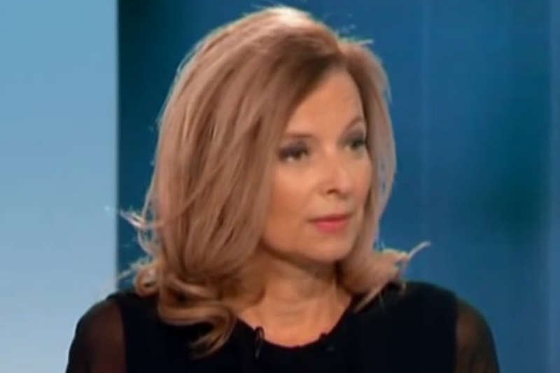 Valerie Trierweiler, partnerka prezydenta Francji, wyszła ze szpitala. Media dalej piszą o romansie Francois Hollande'a