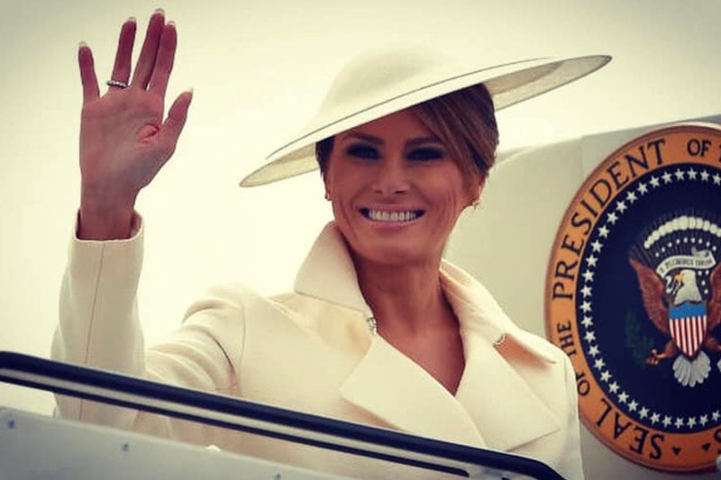 Niektóre tabloidy twierdzą, że Melania Trumo odlicza minuty do rozwodu.