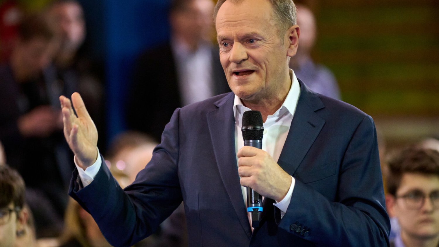 Donald Tusk ogłosił w Pabianicach propozycje dotyczące programu mieszkaniowego PO.