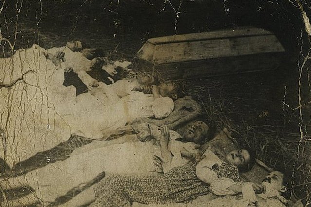 Rodzina Rudnickich zamordowana przez UPA we wsi Chobułtowa, powiat Włodzimierz.