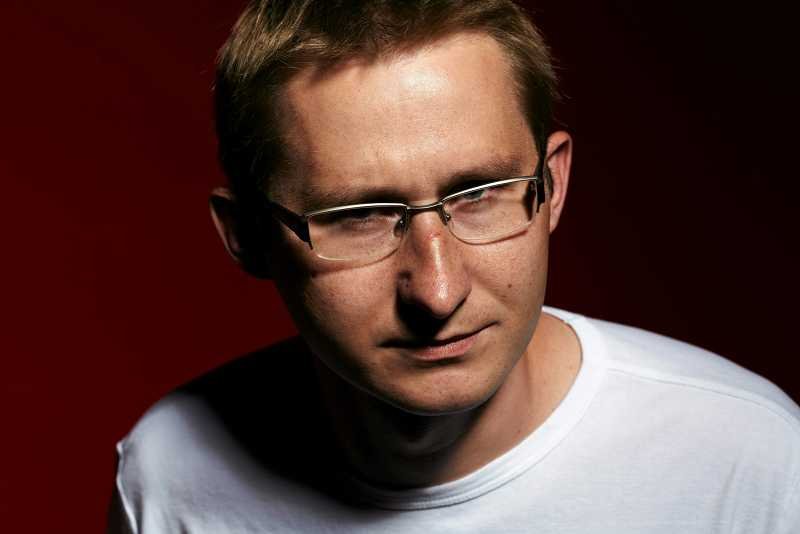 Sławomi Sierakowski przekonuje, że dzisiaj organizacje pozarządowe wpływają na prawo bardziej niż politycy.