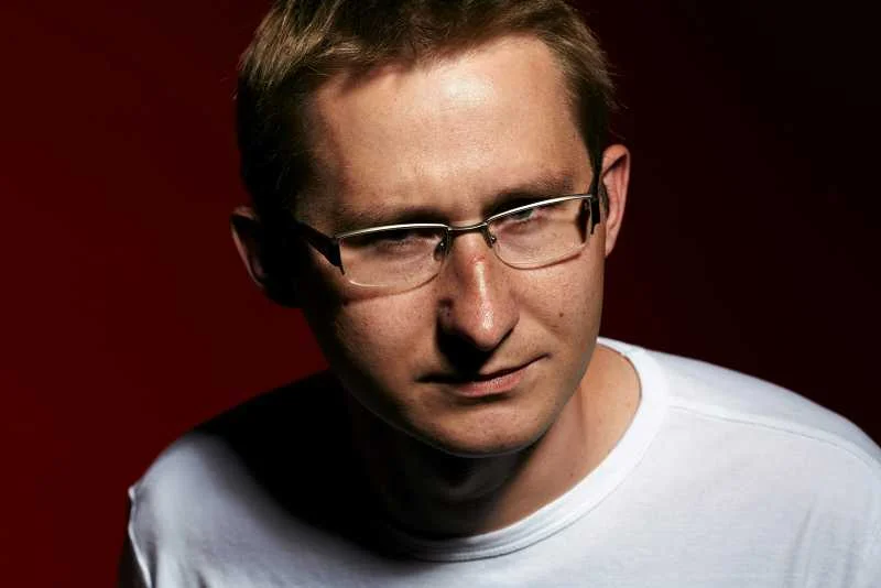 Sławomi Sierakowski przekonuje, że dzisiaj organizacje pozarządowe wpływają na prawo bardziej niż politycy.