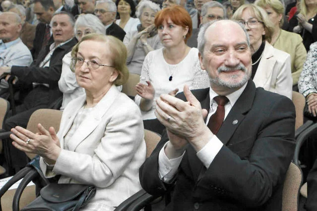 Antoni Macierewicz  rzadko pokazuje się publicznie z żoną Hanną