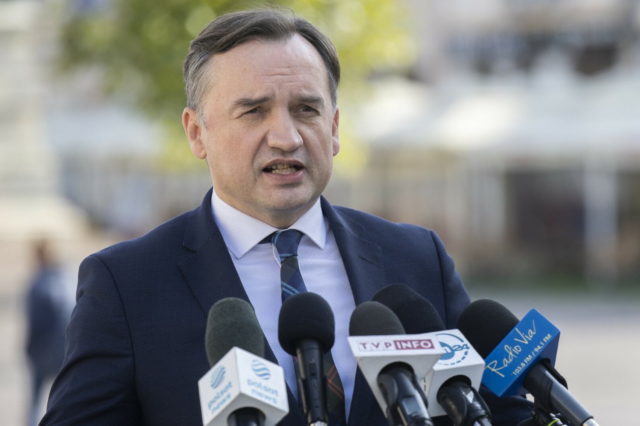 Funkcjonariusze ABW w domu Zbigniewa Ziobry. Polityk zabrał głos