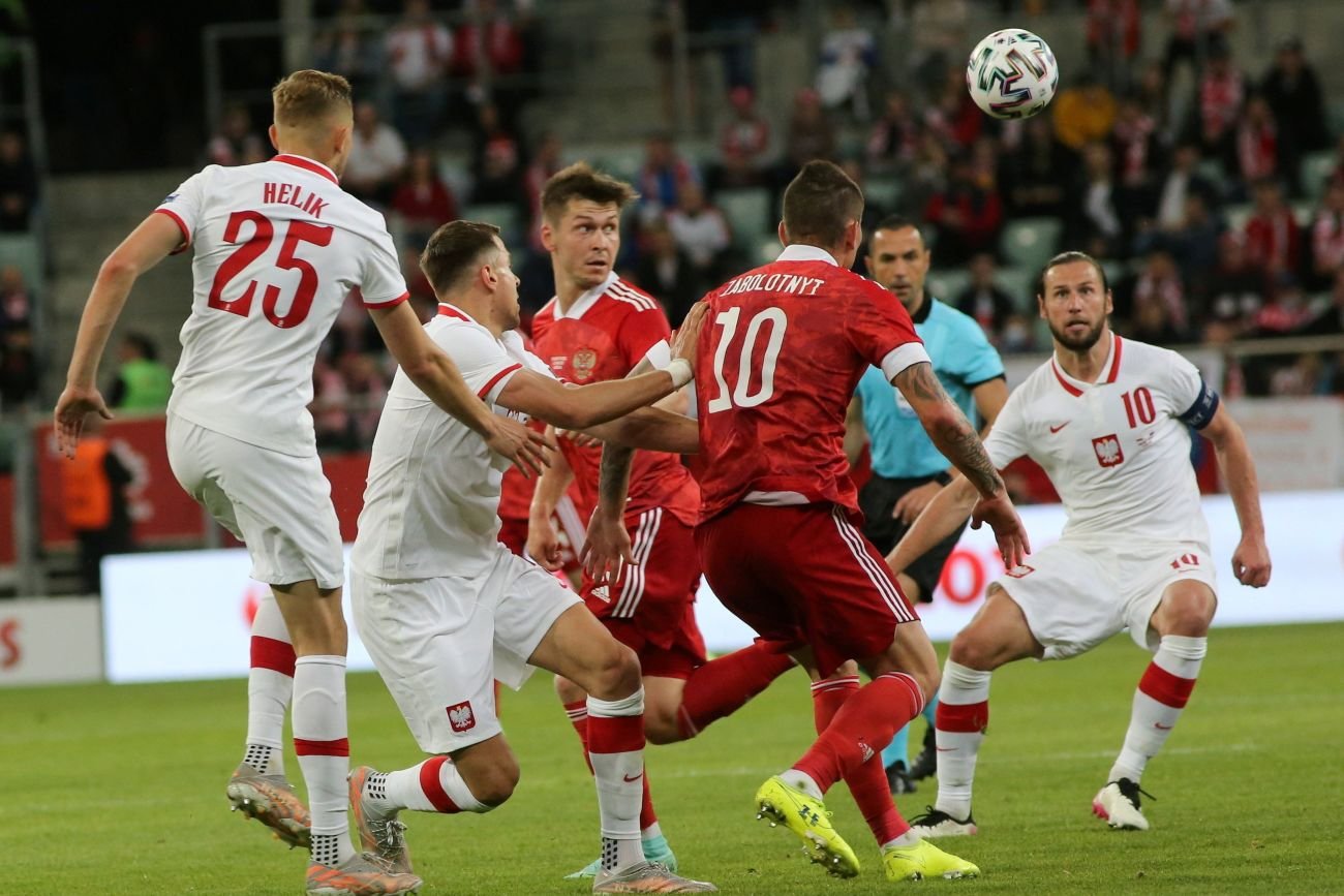 Eksperci nie dają Polakom większych szans w Euro 2020 niż ćwierćfinał