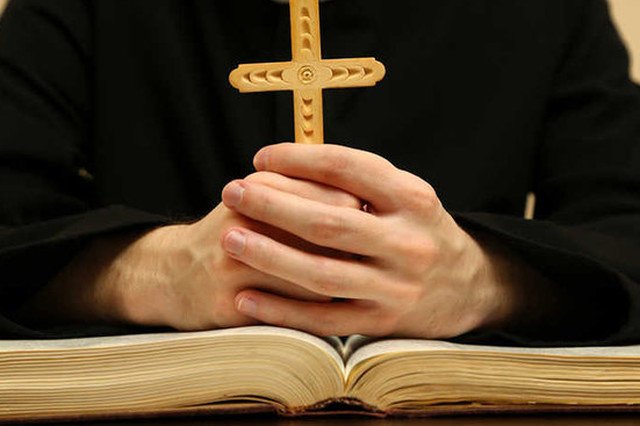 Apostazja przez internet? W Norwegii to możliwe już od kilku dni.