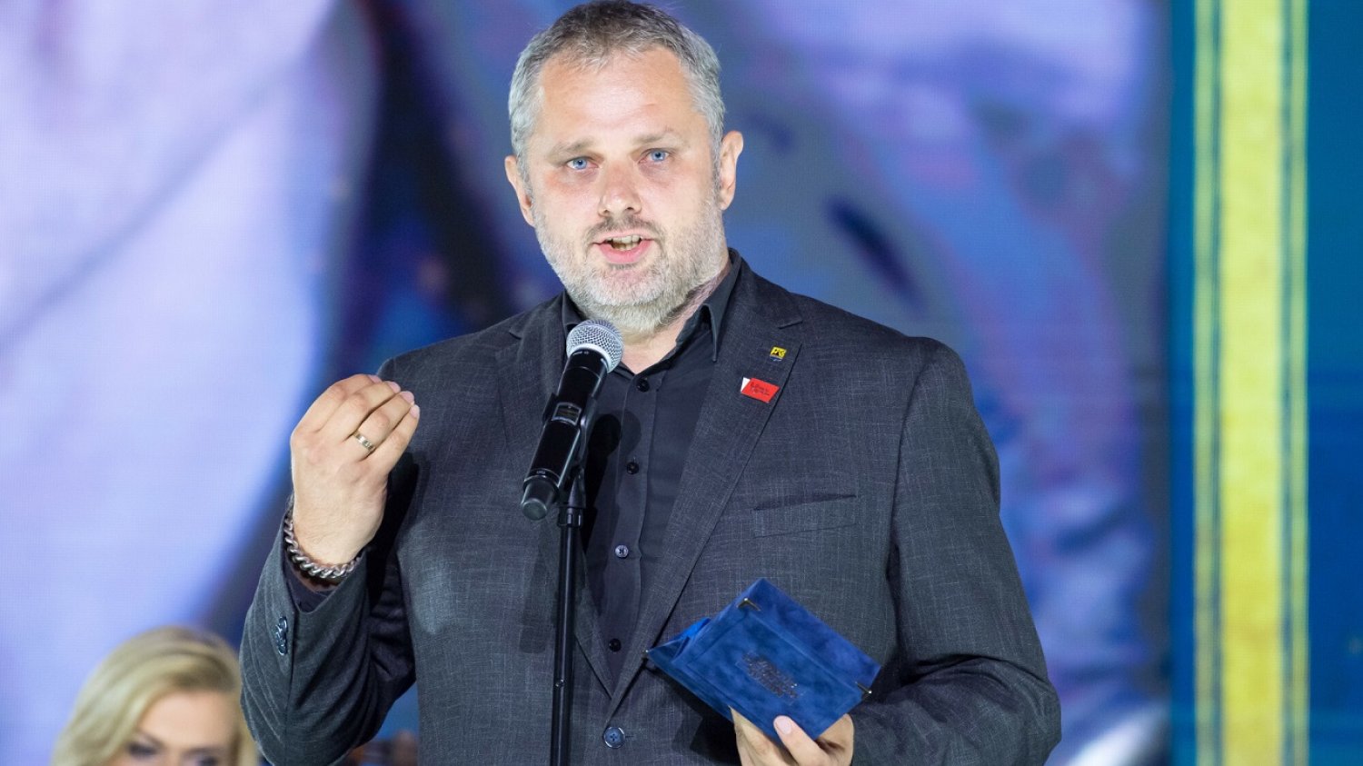 Agnieszka Romaszewska-Guzy skrytykowała Bartosza T. Wielińskiego, który odebrał nagrodę w imieniu Andrzeja Poczobuta.