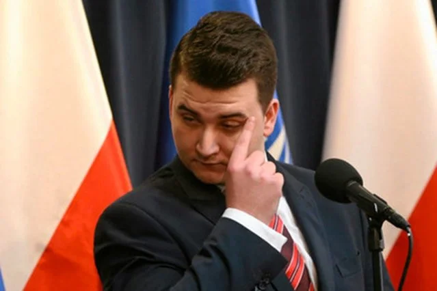 Bartłomiej Misiewicz mimo wyrzucenia z PiS z optymizmem patrzy w przyszłość.