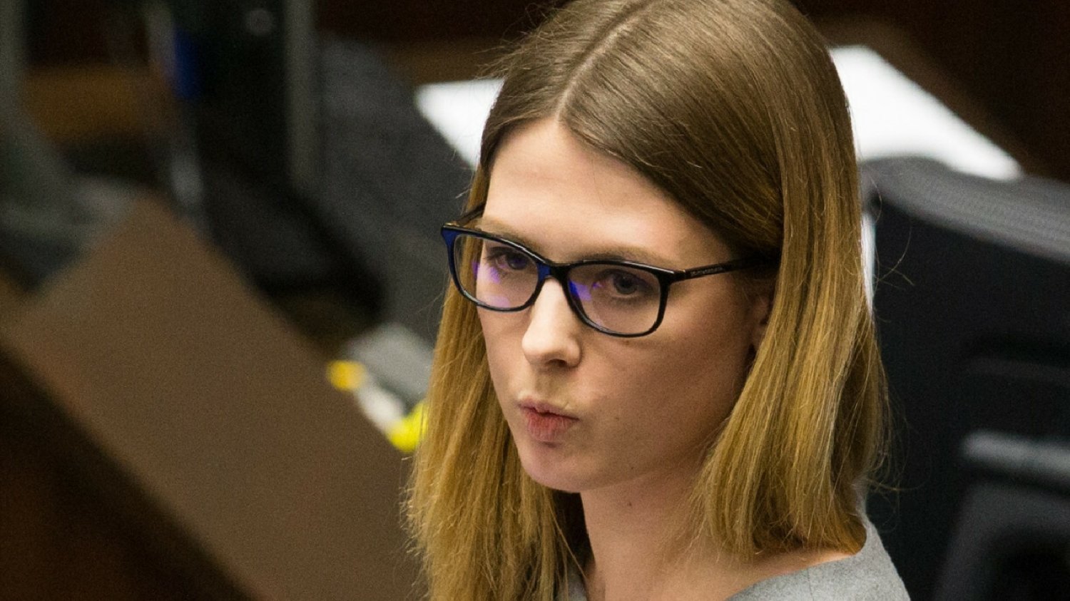 Asystentka Elżbiety Zielińskiej z PiS przed sądem. Poważne zarzuty