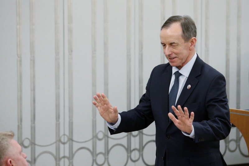 Marszałek Tomasz Grodzki poinformował o wyniku testu na koronawirusa osoby, przez którą PiS zerwał kworum w Senacie.