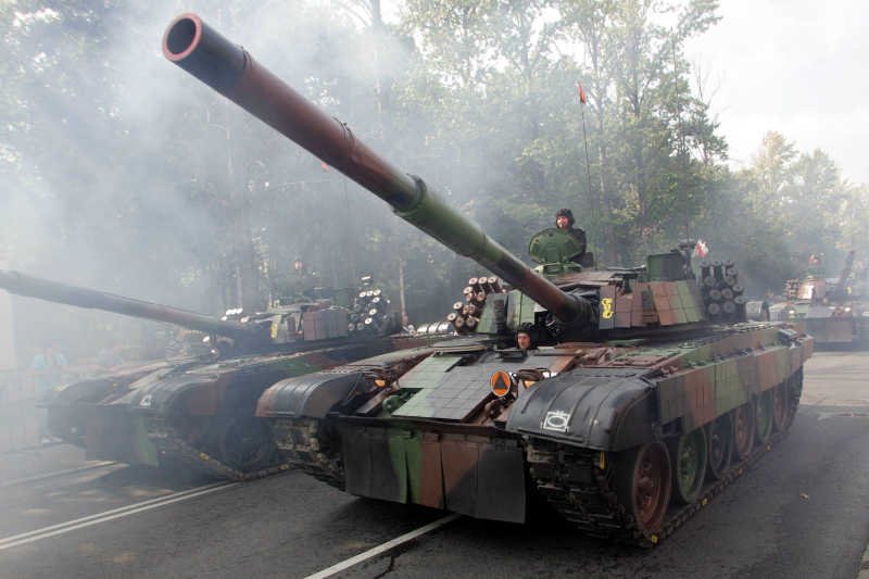 Jak silna i duża jest polska armia, wojsko? Ilu Polska ma żołnierzy czy czołgów? Czy obronimy się przed Rosją?