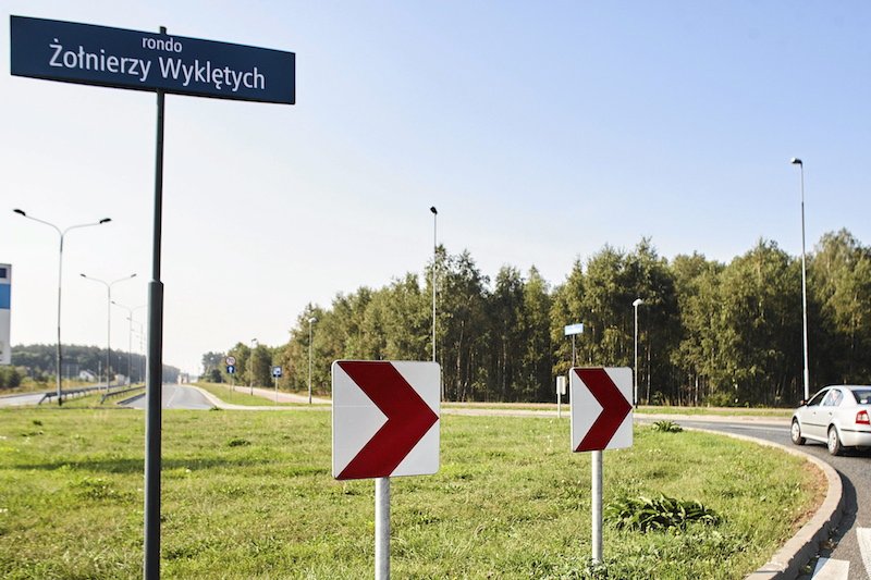 PiS i PO w Białej Podlaskiej kłócą się o nazwę ronda im. Żołnierzy Wyklętych. Zdjęcie ilustracyjne.