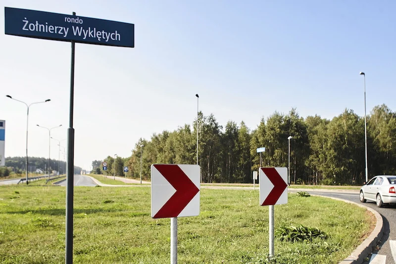 PiS i PO w Białej Podlaskiej kłócą się o nazwę ronda im. Żołnierzy Wyklętych. Zdjęcie ilustracyjne.