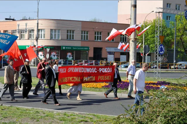 Komunistyczna Partia Polski i jej działacze.