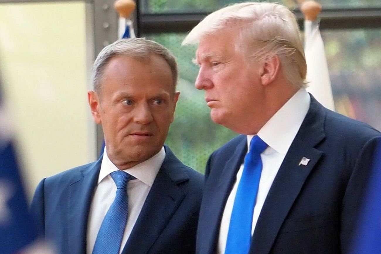 – Znamy się bardzo dobrze, bo współpracowaliśmy jeszcze za czasów jego poprzedniej kadencji – mówi Donald Tusk. Nz. Tusk i Trump w 2019 roku