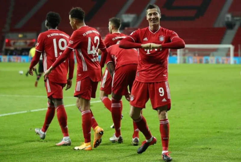 TVP pokaże mecze Bayern-PSG w LM.