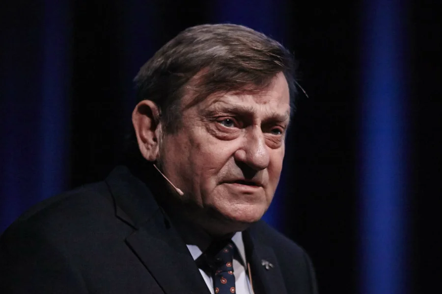 Mirosław Hermaszewski nie będzie już generałem? Wszystko przez projekt ustawy o degradacji twórców stanu wojennego.