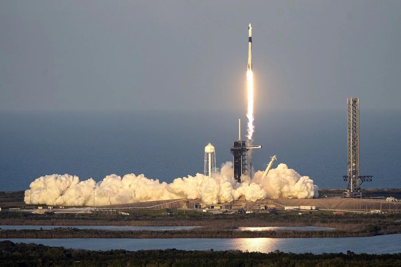 Elon Musk zapowiada, że do końca przyszłego roku wyśle na Marsa swojego robota