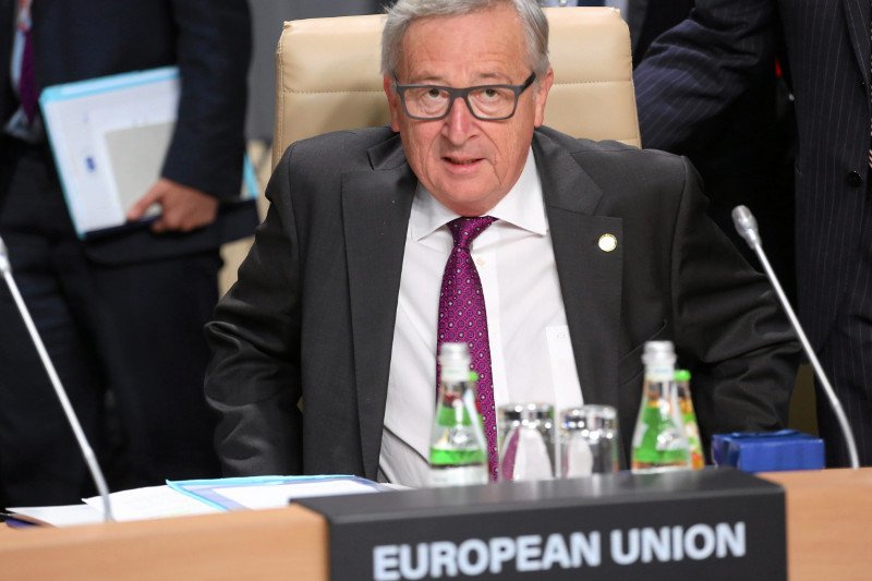 KE proponuje powiązanie unijnych funduszy z praworządnością. Na zdjęciu przewodniczący Komisji Europejskiej Jean-Claude Juncker.