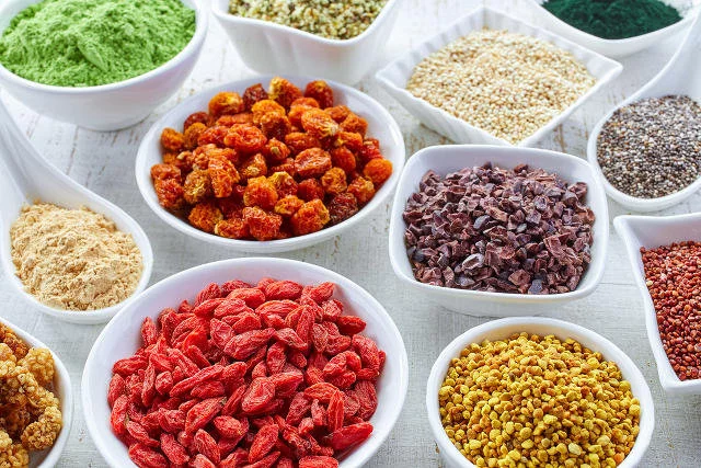 Jagody goi, morwa, pszenica – sztandarowi przedstawiciele superfood